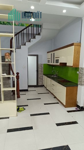 Bán nhà mặt ngõ đường Hoàng Mai, kinh doanh, ô tô tránh 38m2x5 tầng chỉ 5.5 tỷ.