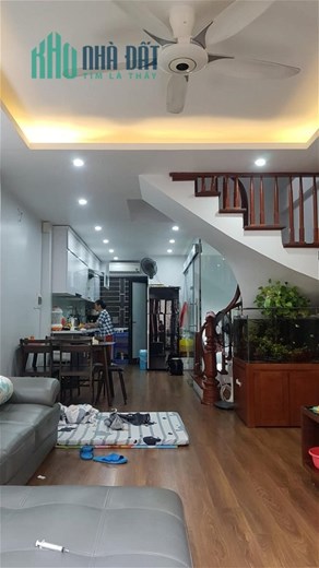 Bán Nhà Phố Trần Quý Cáp Quận Đống Đa. 40m Xây 5 Tầng Mặt Tiền 4m Nhỉnh 11 Tỷ. Cam Kết Ảnh Thật Mô