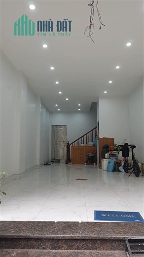 Bán Nhà Phố Trần Quý Cáp Quận Đống Đa. 40m Xây 5 Tầng Mặt Tiền 4m Nhỉnh 11 Tỷ. Cam Kết Ảnh Thật Mô