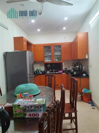 Bán Nhà Mặt Phố Quốc Tử Giám Quận Đống Đa. 31m Xây 5 Tầng Mặt Tiền 6m Nhỉnh 10 Tỷ. Cam Kết Ảnh Thật