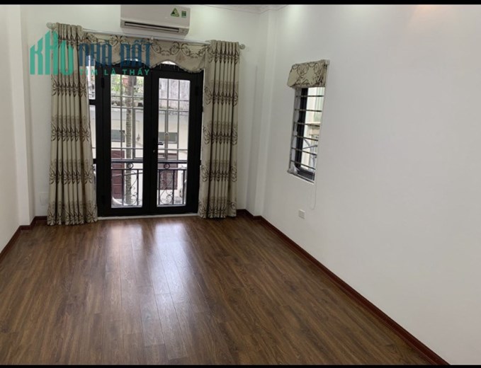 Bán nhà Xã Đàn 35m2 x 5 tầng, mt 5.1m, nhà đẹp ở luôn, nhỉnh 5 tỷ
