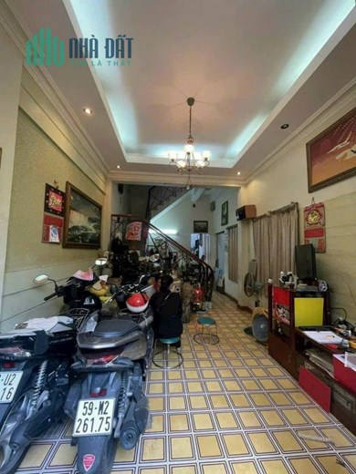 Bán nhà Hoà Hưng  p13 quận 10 căn góc 2 mặt tiền hẻm Cách mặt tiền 15m👉chỉ 7 tỷ 9