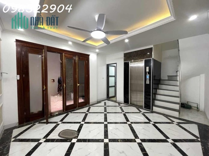 Bán nhà ngõ 173 HOÀNG HOA THÁM - BA ĐÌNH, ngõ 3 gác, 6 tầng, MT5.3M, THANG MÁY, chỉ 4.8tỷ