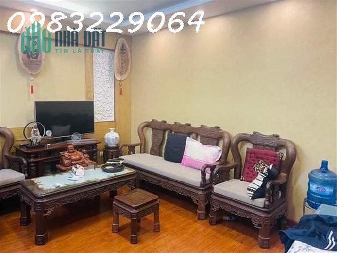 Bán nhà ngõ 5 Trần Thái Tông, Cầu Giấy, 40m, MT6m, nhỉnh 5.x tỷ.