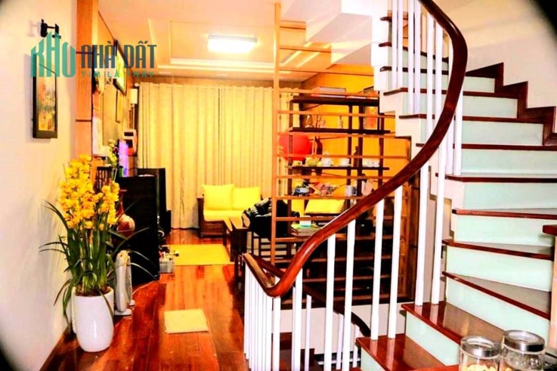 Bán Nhà Phố Trung Kính Quận Cầu Giấy. 55m Xây 5 Tầng Mặt Tiền 4m Nhỉnh 14 Tỷ. Cam Kết Ảnh Thật Mô