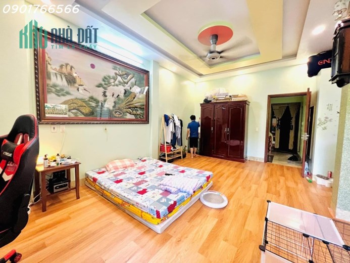 Mặt Phố kinh Doanh, Phố Nguyễn Ngọc Nại, Quận Thanh Xuân, 75m x 5T, Giá hơn 20 tỷ.