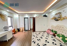 Bán  nhà phố Đoàn Thị Điểm, 30m ra mặt phố, nhà mới kính coong, 35m, 5T, nhỉnh 5 tỷ