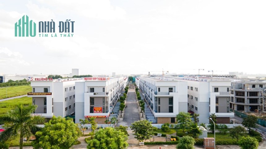 SHOPHOUES 75M XÂY 4 TẦNG, CHỈ CẦN 2 TỶ ĐÃ SỞ HỮU. SỔ HỒNG RIÊNG