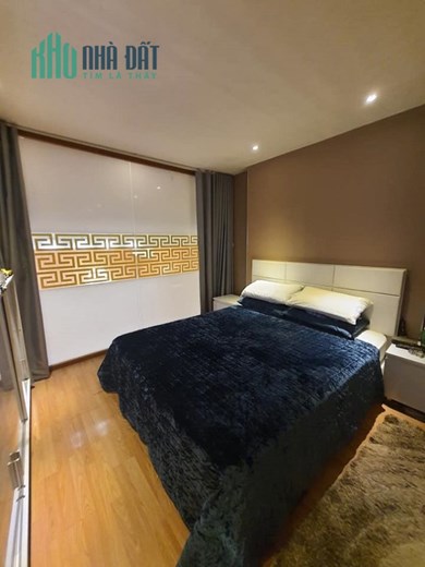 Nhà HXH hạ chào 2,5 tỷ, Nguyễn Trãi, Nguyễn Cư Trinh, Q1, 64m2, 2 tầng.