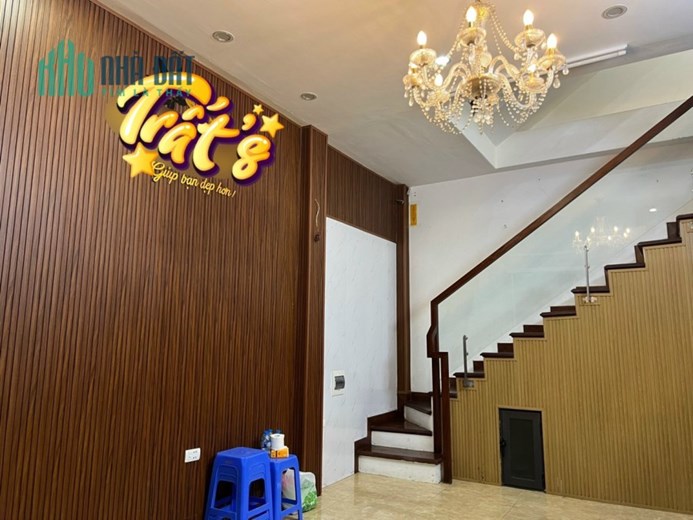 Cho Thuê nhà 5 tầng, 30m2, (3 ngủ) 1 mặt bằng kinh doanh, 12tr/th. Lê Văn Hiến 0966931622