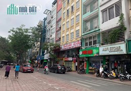 Bán gấp nhà Mặt phố Sơn Tây giá 23.8 tỷ, 75mx5T, Lô góc. KD tốt