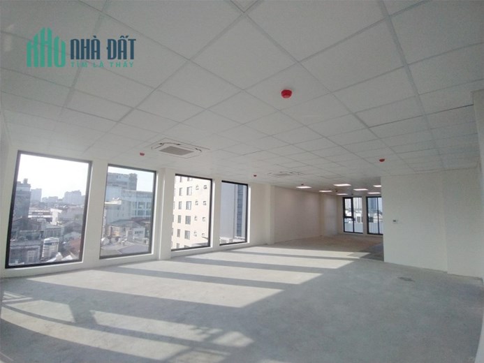 TÒA NHÀ VĂN PHÒNG 8 TẦNG MỚI XÂY NGAY KIM MÃ, ĐỘI CẤN, GIẢNG VÕ
