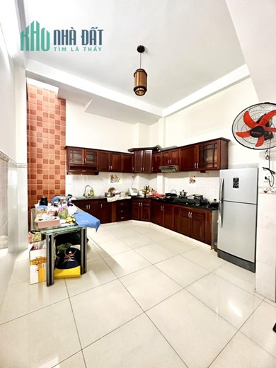 Bán nhà Hẻm Xe Hơi Lê Đức Thọ, 5x10m, nhà mới, 2 tầng chỉ 4 tỷ nhỉnh