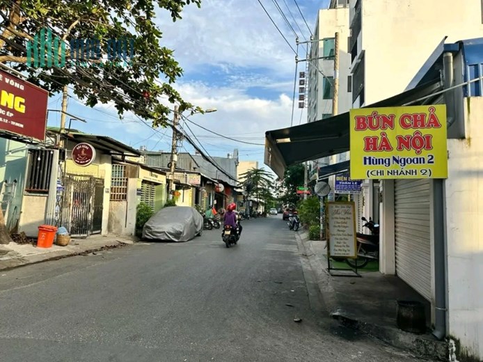 Chí với 2 tỷ 600 triêu sở hửu căn nhà lầu trệt 38 m2 . ngay trung tâm Quận 12