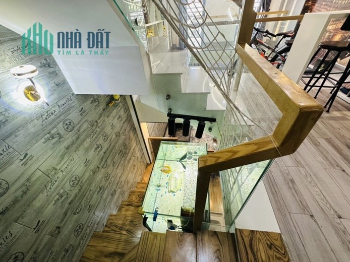 CHỦ ĐI ĐỊNH CƯ BÁN GẤP NHÀ 60M2 - 5 TẦNG MỚI - CHỈ 7 TỶ - P15 - GÒ VẤP-  HẺM XE TẢI - TẶNG FULL NỘI