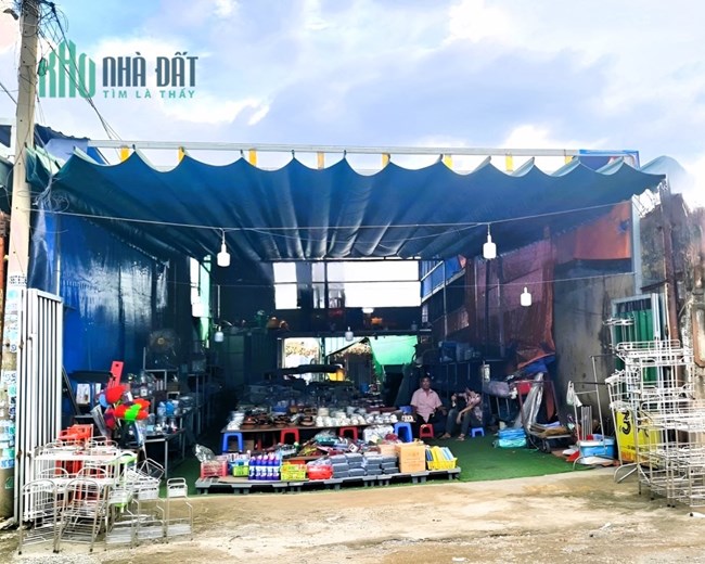 Cho thuê mặt bằng 240m2 mặt tiền đường 17 Linh Trung