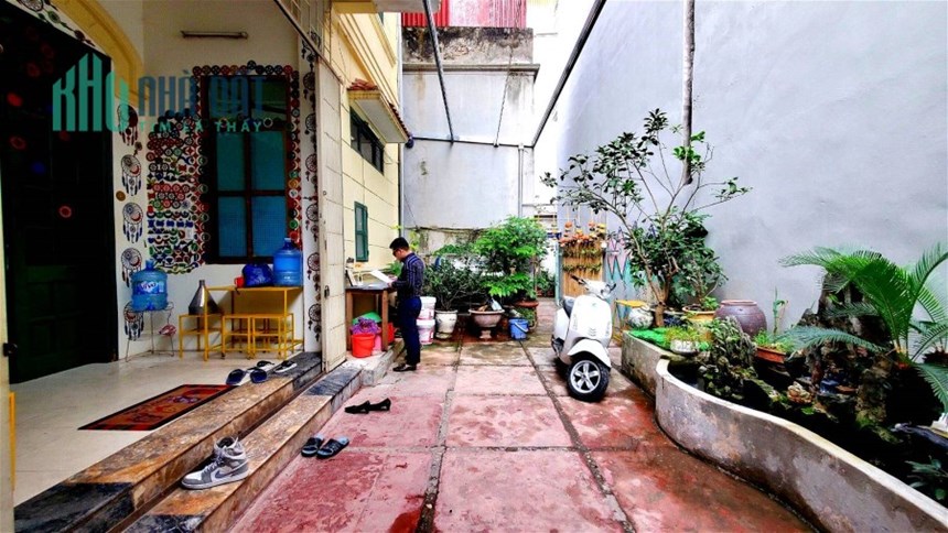 Bán Nhà Phố Lạc Long Quân Quận Cầu Giấy. 110m Mặt Tiền 8.5m Nhỉnh 10 Tỷ. Cam Kết Ảnh Thật Mô Tả