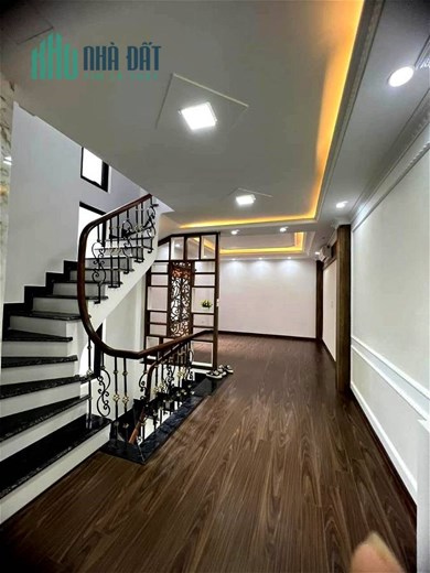 Bán Nhà Phố Lạc Long Quân Quận Cầu Giấy. 60m Xây 6 Tầng Nhỉnh 14 Tỷ. Cam Kết Ảnh Thật Mô Tả Chính