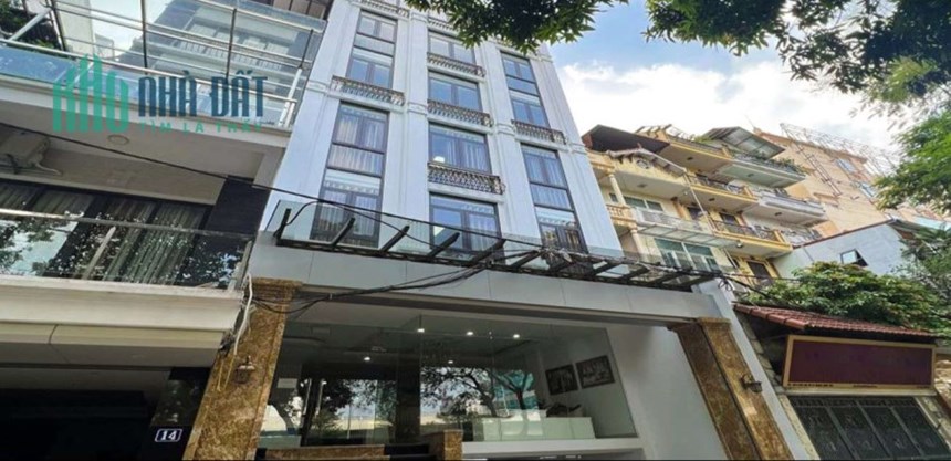 Bán khách sạn Khúc Thừa Dụ, Cầu Giấy, KD dòng tiền khủng, 150m, mặt tiền: 9m, 70 tỷ