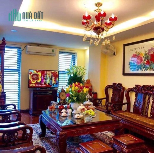 Bán tòa nhà Văn phòng mặt phố Vũ Ngọc Phan Quận Đống Đa 100m2x8 tầng thang máy chỉ 49tỷ.