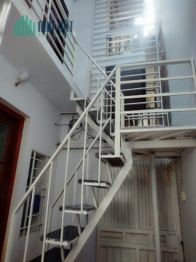 Bán nhà phố Minh Khai 30m nhà đẹp khu vực dân cư đông đúc phát triển giá 2.6 tỷ