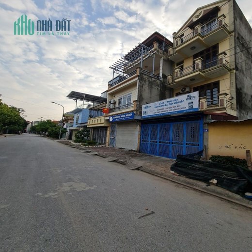 Đất ngõ phố Ngô Xuân Quảng, Trâu Quỳ, GL, HN. 118,5m2. Mặt tiền cực rộng. LH 0989894845
