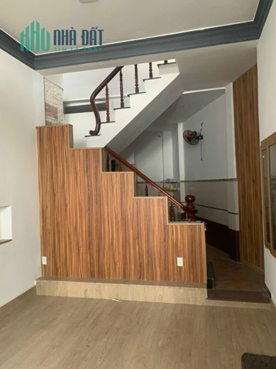KẸT TIỀN CẦN BÁN NGÔI NHÀ TÂM HUYẾT 3 TẦNG NGAY TRUNG TÂM ĐÀ NẴNG