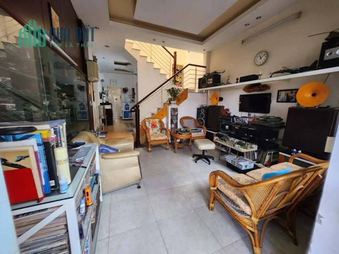 HÀNG HIẾM - BIỆT THỰ VEN SÔNG - ĐƯỜNG DƯƠNG QUẢNG HÀM GÒ VẤP - 120M2, NGANG HIẾM 8M, SHR,-  CHỈ