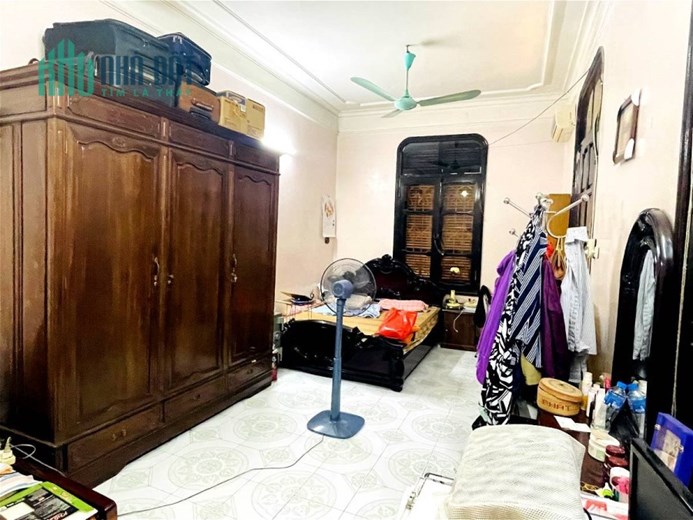 Bán Nhà Phố Lạc Long Quân Quận Cầu Giấy. 58m Nhỉnh 11 Tỷ. Cam Kết Ảnh Thật Mô Tả Chính Xác. Chủ Nhà