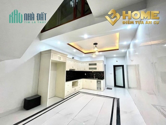 VC210. CHO THUÊ NHÀ MẶT NGÕ VĂN CAO 4 NGỦ ĐỒ CƠ BẢN