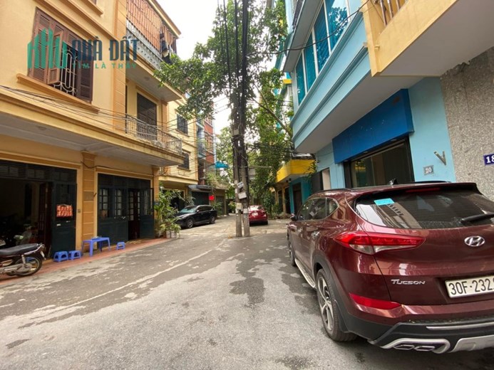 40m Mặt Tiền 4.5m Nhỉnh 10 Tỷ Phân Lô Ô Tô Chạy Vòng Quanh Phố Hoàng Quốc Việt Cầu Giấy. Nhà Chủ Tự