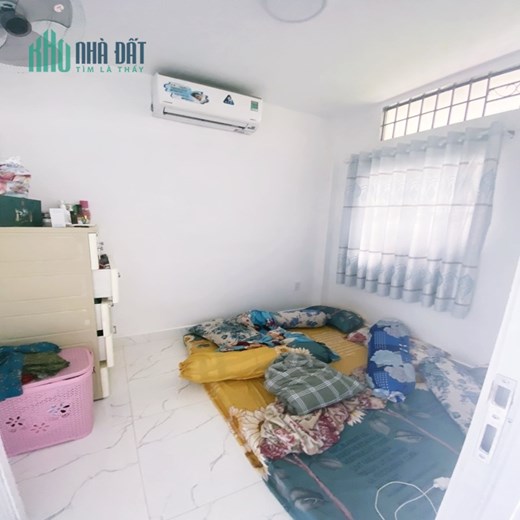 Nhà Bán Xô Viết Nghệ Tĩnh, Giáp Q1, Chỉ 2 Tỷ x, 2 Tầng BTCT, 3 PN