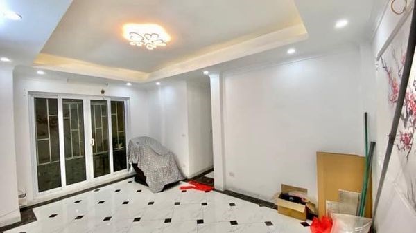 Bán nhà Tam Trinh, Yên Sở 30m 6 tầng 3.15 tỷ
