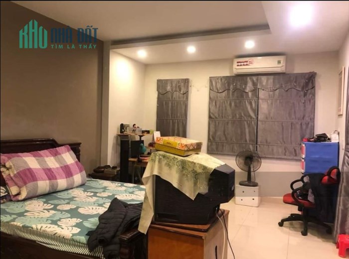 Nhà Trần Quang Diệu Hoàng Cầu Đống Đa 60m2 5 tầng MT 6m, ô tô tránh giá 13.9 tỷ (TL)