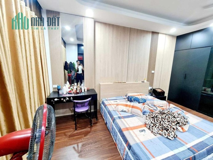Nhà VIP Hoàng Cầu, Đống Đa, phân lô ô tô, kinh doanh, DT 65m, 12 tỷ (Thương lượng)