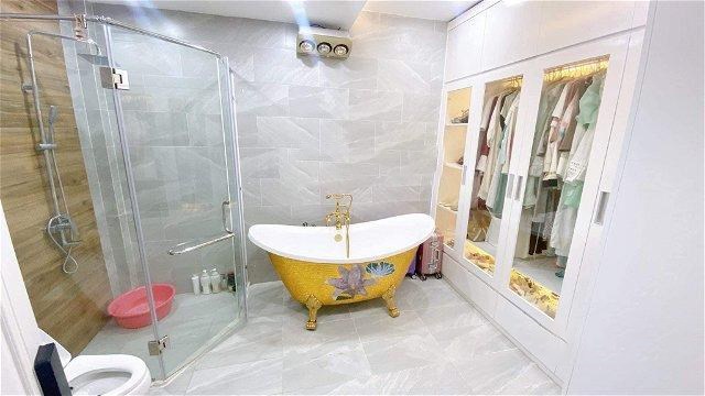 Đẳng cấp biệt thự Hoàng Cầu, ô tô, kinh doanh, DT70m 7T thang máy, 15.5 tỷ (Thương lượng)