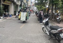 BÁN GẤP MẶT PHỐ Ô CÁCH - LONG BIÊN - KINH DOANH ĐẮC ĐỊA - SẦM UẤT NGÀY ĐÊM - CHƯA TỚI 9 TỶ