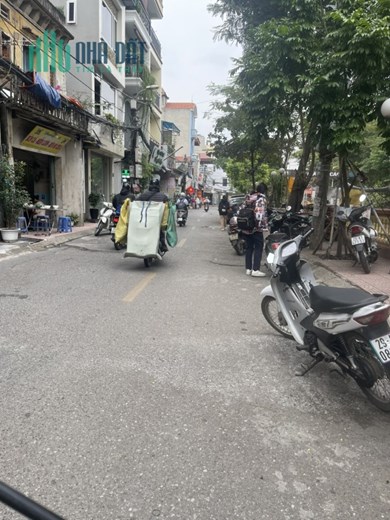 BÁN GẤP MẶT PHỐ Ô CÁCH - LONG BIÊN - KINH DOANH ĐẮC ĐỊA - SẦM UẤT NGÀY ĐÊM - CHƯA TỚI 9 TỶ
