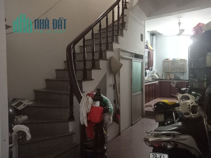 BÁN GẤP MẶT PHỐ Ô CÁCH - LONG BIÊN - KINH DOANH ĐẮC ĐỊA - SẦM UẤT NGÀY ĐÊM - CHƯA TỚI 9 TỶ