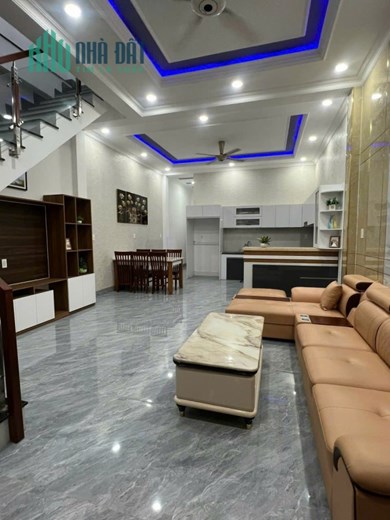 Cho thuê nhà lầu mới đẹp tại phường Phú Hòa, Thủ Dầu Một giá 11 triêu/tháng