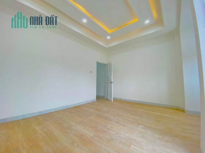 Bán gấp nhà 1 trệt 1 lầu 150m2 Mỹ Phước 3,Bến Cát,Bình Dương chỉ 950 triệu công chứng nhận nhà.