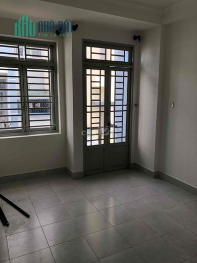 Cho thuê Nhà Hẻm 137 Hoà Hưng, 4 tầng 4 phòng ngủ, 16 triệu