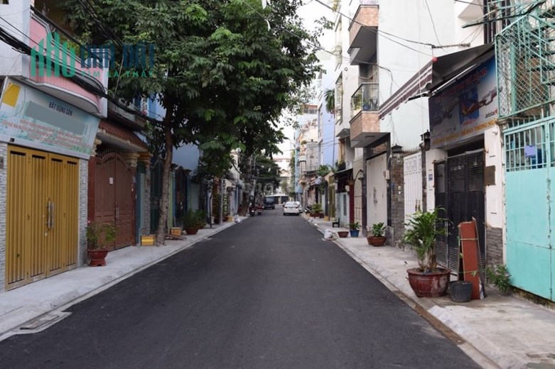 Cho thuê Nhà Hẻm 8m đường Thân Nhân Trung, 2 tầng 3 phòng ngủ