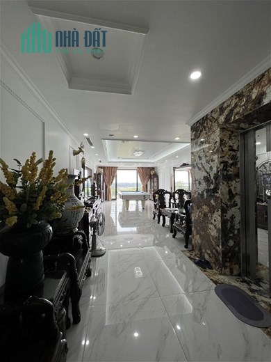 BÁN NHÀ PHÂN LÔ, SÁT PHỐ, THANG MÁY, VỈA HÈ, Ô TÔ TRÁNH, KINH DOANH ĐỈNH PHỐ TRUNG KÍNH.