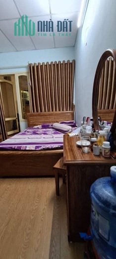 Bán Nhà Phường Thạch Bàn, Ngõ Rộng Thông Ôtô Đỗ Cửa, 45m2, C4, Mt 4m, Nhỉnh 2,6 Tỷ.