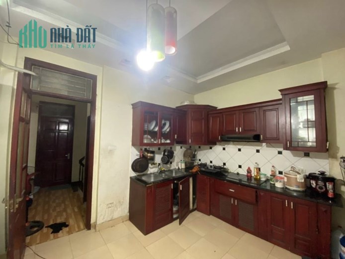 Cho thuê nhà, HGĐ, 40m2, 4T, 4N, cải tạo, Cổ Nhuế, 10 tr.