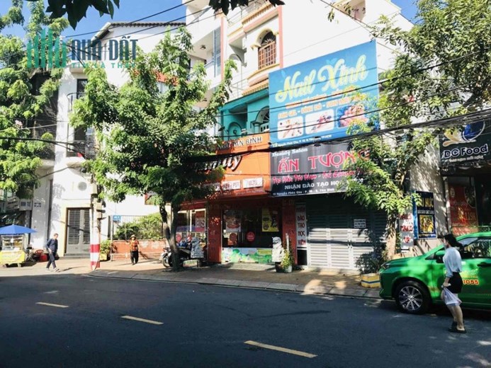♥️♥️ Nhà Mặt tiền đường Nguyễn Phúc Chu, kinh doanh sầm uất