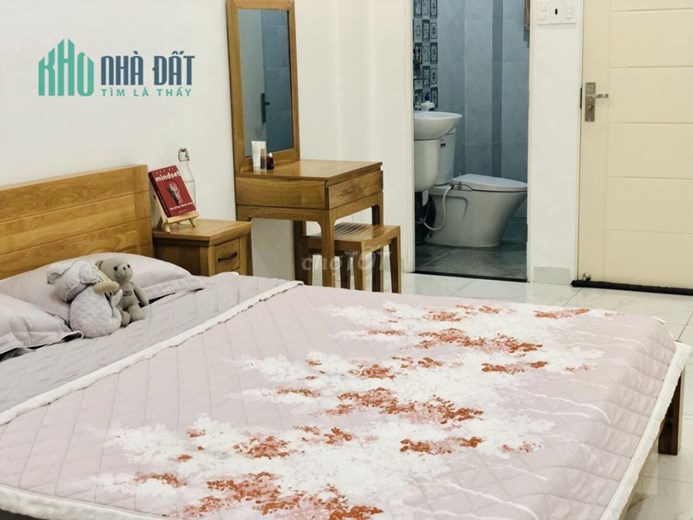 Nhà đẹp 4 tầng - Hèm 218 Nguyễn Văn Lượng, gần Lotte Mart