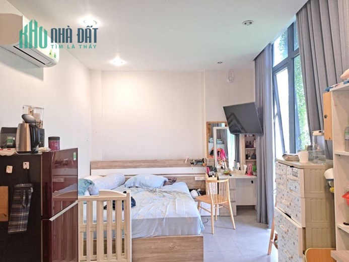 Bán nhà ngang hiếm 6.5m, hẻm ô tô Q2, sát Trần Não, 11.2 tỷ, 5 tầng, an ninh