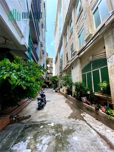 Bán Nhà Mặt Phố Hoàng Quốc Việt Quận Cầu Giấy. 486m Xây 8 Tầng Mặt Tiền 30m Nhỉnh 180 Tỷ. Cam Kết